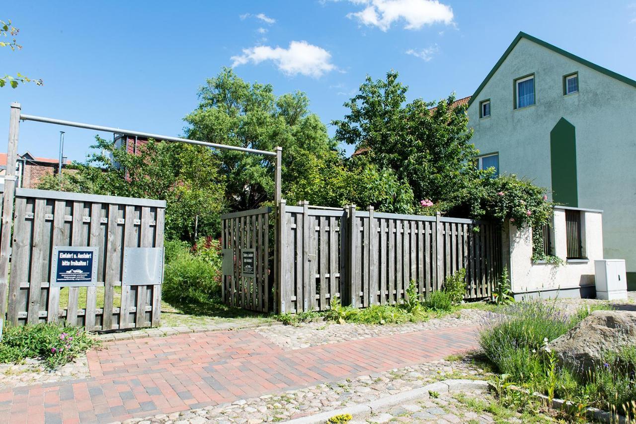 Das Alte Kino In Barth - Das Gartenhaus Esterno foto
